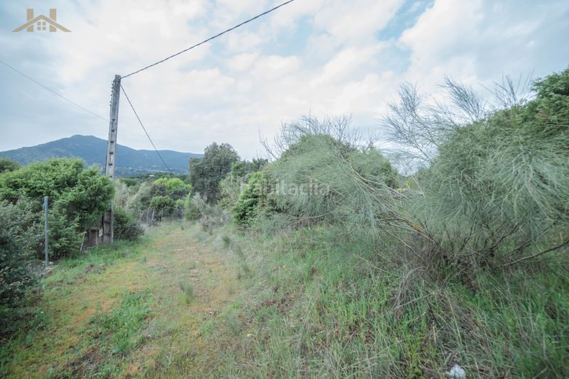 Foto ae2230d3-a8a7-4ccc-a2e3-0ee2c4beedde. Terreny residencial a Tiemblo (El)