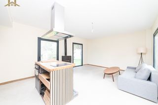 Chalet à San Martín de Valdeiglesias. Chalet independiente en urbanización costa de madrid
