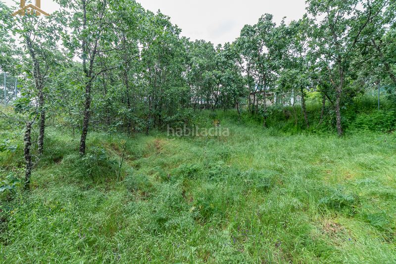 Foto e09933aa-f4f9-41d5-8138-8d03703e5728. Terreny residencial a Navahondilla