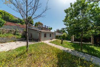 Chalet in Tiemblo (El). Chalet independiente en urbanización la atalaya