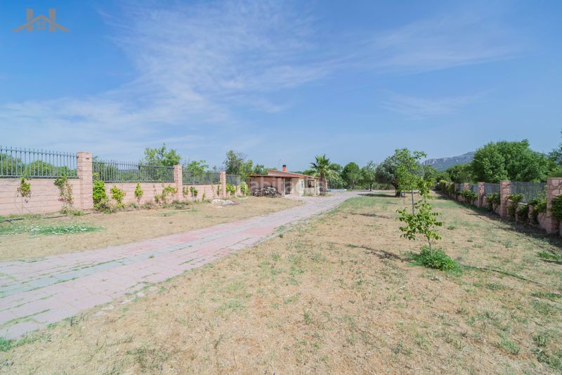 Foto 10d089bd-6c13-4273-b174-3f6547549189. Finca rústica a San Martín de Valdeiglesias