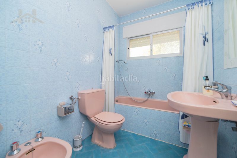 Foto d5fafb9b-7dff-4d65-9839-0041d43525a8. Xalet amb xemeneia calefacció piscina a Navahondilla