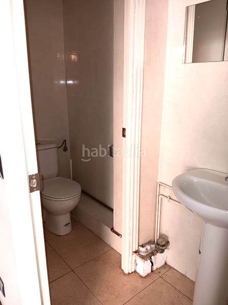Foto ef80fde4-0df1-4ba7-8793-a80d847857d8. Lloguer local comercial a Centro Móstoles