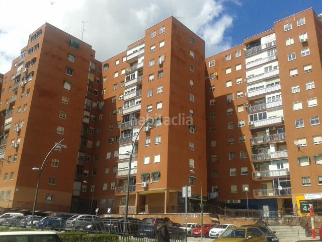 Foto 9983fff8-4112-47aa-8452-ae7c35f9f2a2. Pis a calle de joaquín blume 19 a El Soto Móstoles