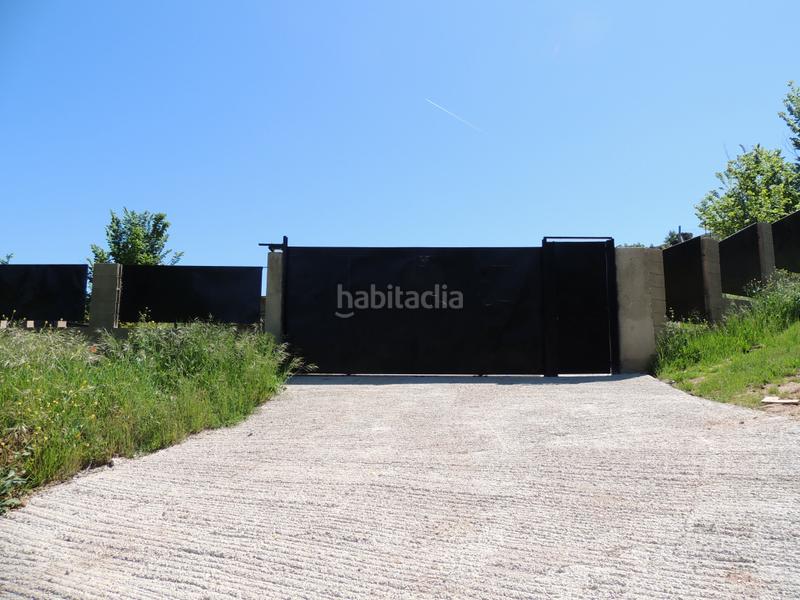 Foto 1e9baba5-2dd6-4f9f-af30-f1b2dfd767ff. Landgut in Lupiana