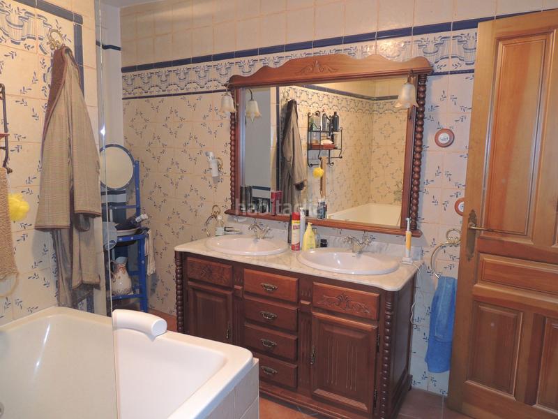 Foto 16e77838-ecae-461c-ad32-5d5f4efb8bc3. Casa adossada a Yunquera de Henares