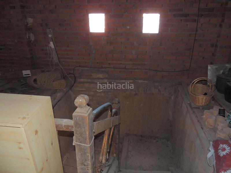 Foto 453deb3d-10ef-48f7-9c3b-0d6254a17ef3. Casa adossada a Yunquera de Henares