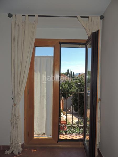 Foto 5c111a03-dfd9-4cf0-b1ff-8efb099f8ced. Casa adossada a Yunquera de Henares