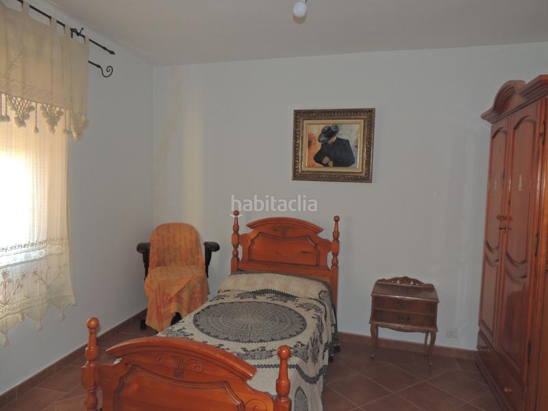 Foto bb5b875d-50ca-4d29-805d-e5f520ab4125. Casa adossada a Yunquera de Henares