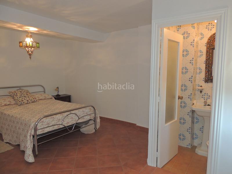 Foto fd696e7d-d8b6-4d7e-9ba1-050f132ab3ef. Casa adossada a Yunquera de Henares