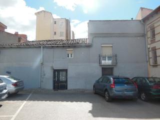 Bauernhof  Calle budierca. Casa para derribo