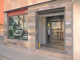 Local commercial à Calle Doctor Layna Serrano 18