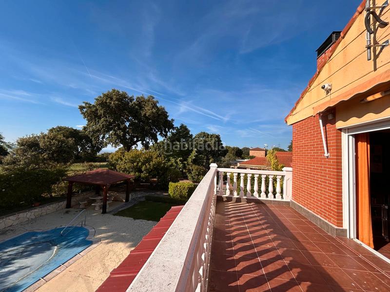 Foto 0d219e37-0172-4201-aea1-e869c43bc755. Chalet  independiente en parcela 1.020m2 en Chiloeches