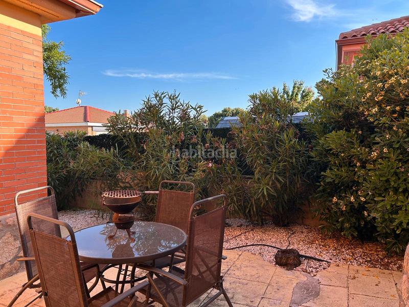 Foto 66a7c3e5-f8d5-4b86-ae64-ebb0e2ffdf5f. Chalet  independiente en parcela 1.020m2 en Chiloeches