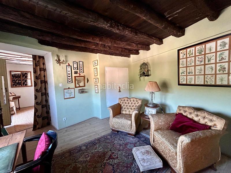 Foto 02d3a10e-ffc9-4bb1-aea7-0f48fadc1fff. Mas dans Renera