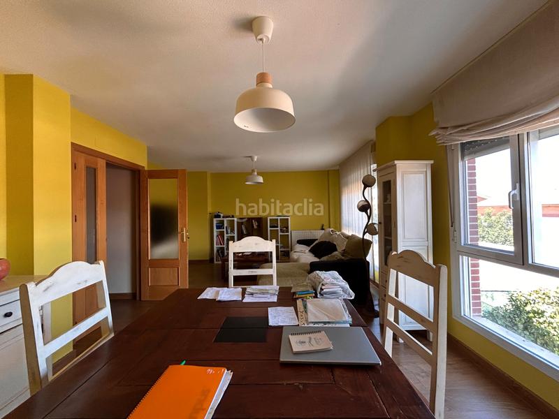 Foto 1909b529-c7d0-40a6-a0e9-dafceabfb97e. Semi detached house with parking in Tórtola de Henares