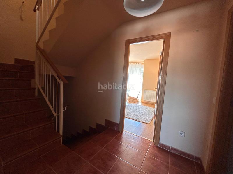 Foto 3ccb2720-7519-44f2-8802-67597daf838b. Semi detached house with parking in Tórtola de Henares