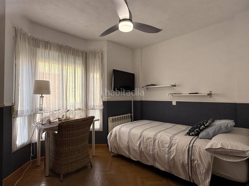 Foto b0e1705d-e9d5-4d1f-8358-dd63895014cb. Casa adossada amb xemeneia calefacció piscina a Estación-Manantiales Guadalajara