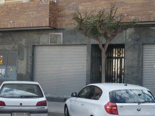 Local commercial à Norte. Local en venta!!