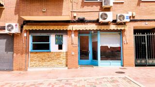 Location Local commercial à Pelayo 25. Se alquila local en la calle pelayo 25