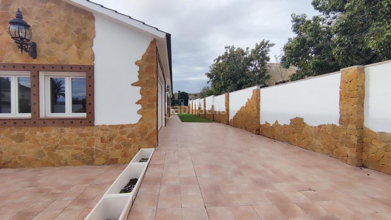 Foto bff3cfb9-c4b6-46b5-b8e5-3601b469f086. Chalet avec chauffage parking piscine dans Valle del Sol Mutxamel