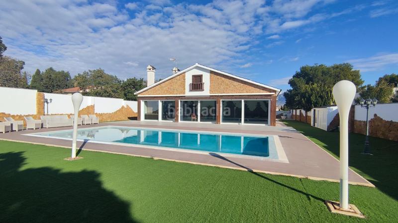 Foto e1fa0a27-b330-4834-bc00-f09134b09c37. Chalet avec chauffage parking piscine dans Valle del Sol Mutxamel