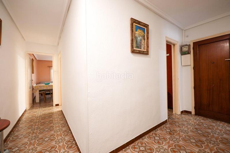 Foto df174bac-d6d8-4499-8f6f-d9287b15d82b. Pis a Carolinas Altas Alicante