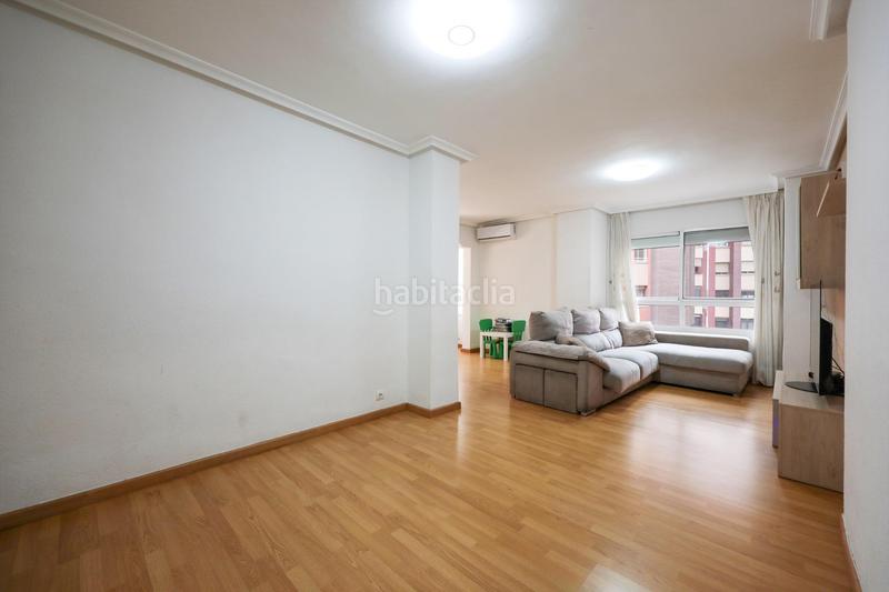 Foto 484649fb-c0af-4471-8dd3-d7a931df205c. Appartamento in Carolinas Altas Alicante