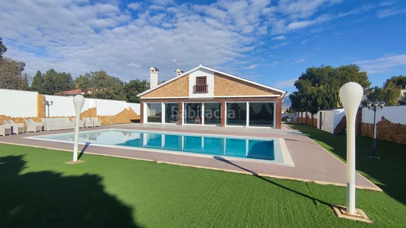 Foto b5945233-6d2a-44c4-9ce3-3035f3c76bcc. Xalet amb aparcament piscina a Valle del Sol Mutxamel