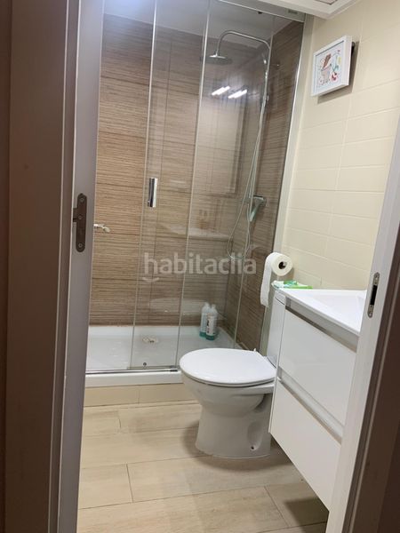 Foto f6d7a3e7-0579-4fea-b1e1-24678ae2df30. Pis amb aparcament a San Blas Alicante