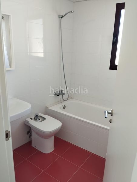 Foto 2017e2fa-c9bc-40c7-91d9-ef97ea911437. Casa adossada amb calefacció aparcament a Tibi