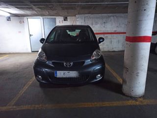 Aparcament cotxe a Centro. Plaza garaje y trastero zona centro!!