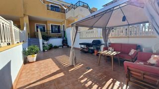 Location Maison  Calle segovia. Se alquila bungalow en arenales del sol.