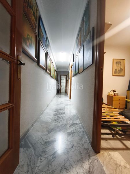 Foto 225c04a8-5f91-4aa9-bd03-9f0bd49b83f2. Piso entreplanta en Carolinas Altas en Carolinas Altas Alicante