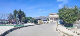 Chalet  Arboles de los. Chalet urbano con piscina privada, vistas al mar y amplias zonas