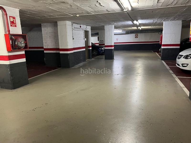 Foto 61cf8bc0-9ea4-45cd-ac52-ff212028e9c0. Lloguer aparcament cotxe a carrer de valentí almirall 6 a Sabadell