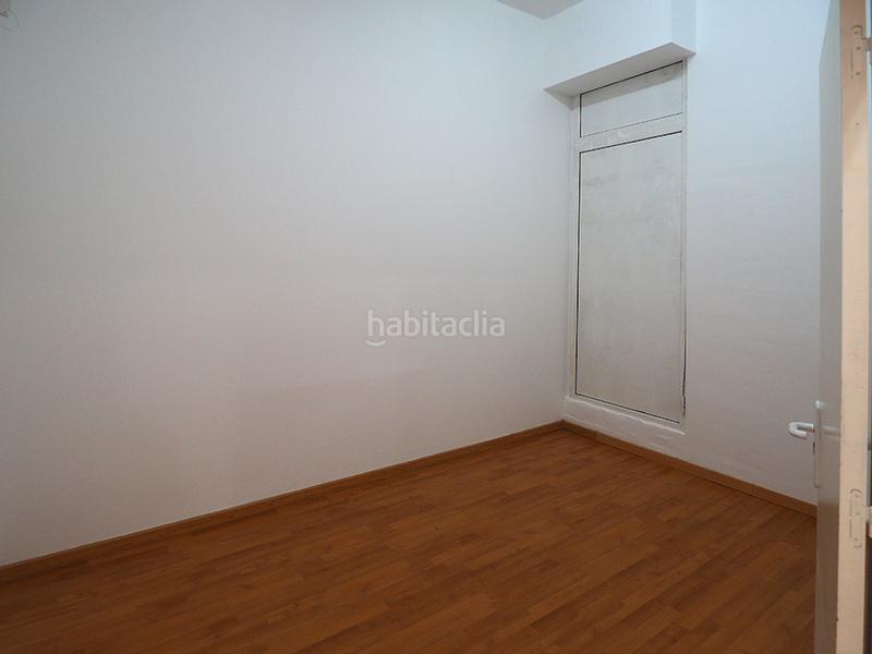 Foto c69b6641-5957-4f05-a2bc-b89a80815e9c. Affitto locale commerciale con riscaldamento in Can Llong Sabadell