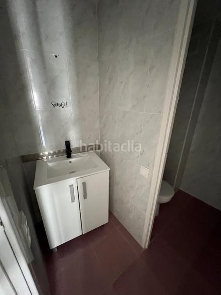 Foto e4710fa4-e84a-408e-a02a-e70f6d056ec3. Location local commercial dans Centre Sabadell
