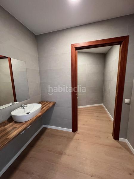 Foto 55a24da2-4136-454f-9fe4-72e4b925f835. Location bureau dans Centre Sabadell