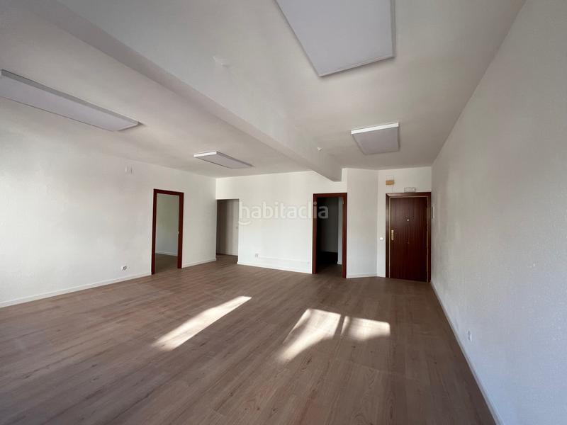 Foto 79f6a36f-12e8-4098-b690-2fcbf4fe25dc. Location bureau dans Centre Sabadell