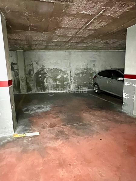 Foto dddb36a4-8036-42d2-86d0-477f08385920. Rent car parking in Centre Sabadell