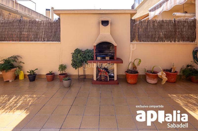 Foto d3cf5140-5e1d-4c14-80ac-a82be6dc2306. Erdgeschoss mit heizung parking in Can Puiggener Sabadell