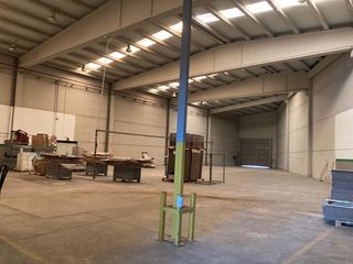 Location Bâtiment à usage industriel à Centre. Nau lloguer impecable de sup. total  construïda 2.459m2. al vend