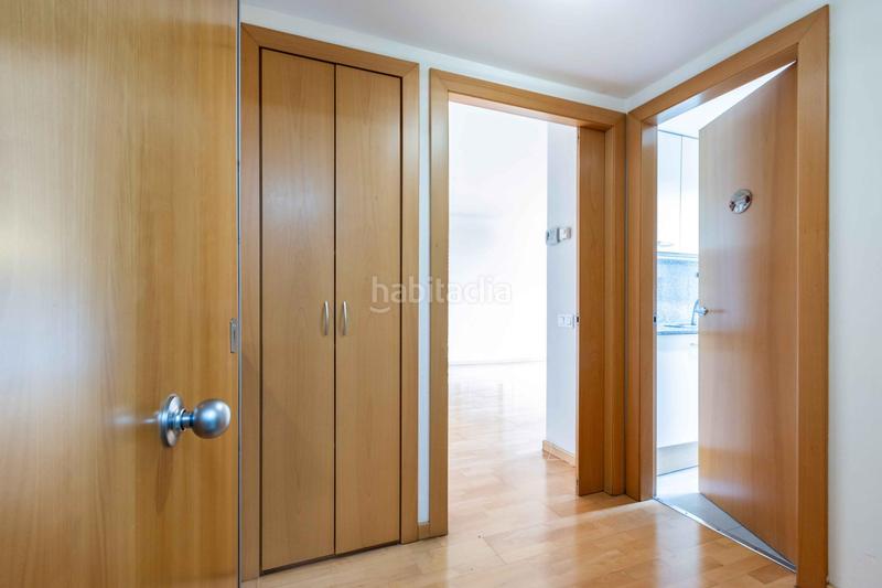 Foto e80a4fb3-8fc9-4e84-a8b8-6f2dc0a814fa. Piso pis venda impecable de 3hab. al costat de la rambla. en Sabadell