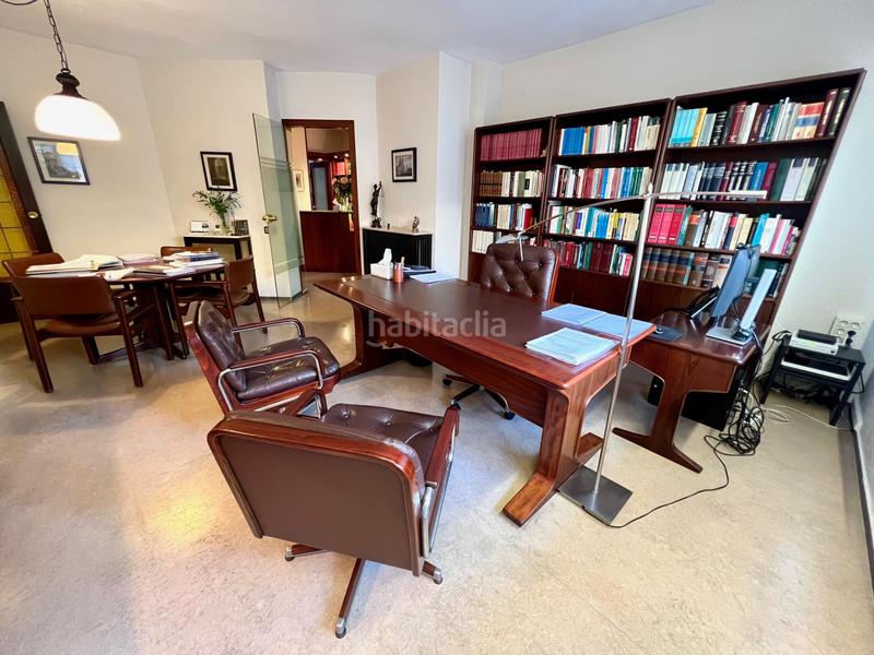 Foto 850ffb16-f5a4-41f6-af6e-193d78fae4ba. Rent office space with heating parking in Centre Sabadell