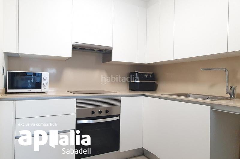 Foto 20c7eead-6158-4254-946a-7c49bed4a6cc. Erdgeschoss mit heizung pool in Eixample Sabadell