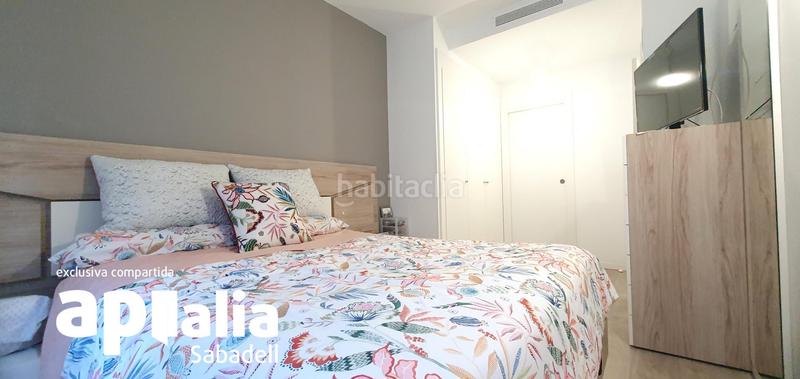 Foto dd4b3918-78e4-4db3-83f3-56aaa8985426. Erdgeschoss mit heizung pool in Eixample Sabadell