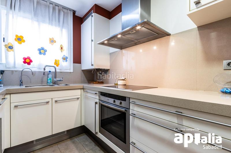 Foto bc46a597-b19b-419a-81ad-c7f7065fee10. Maison avec chauffage parking dans Creu Alta Sabadell