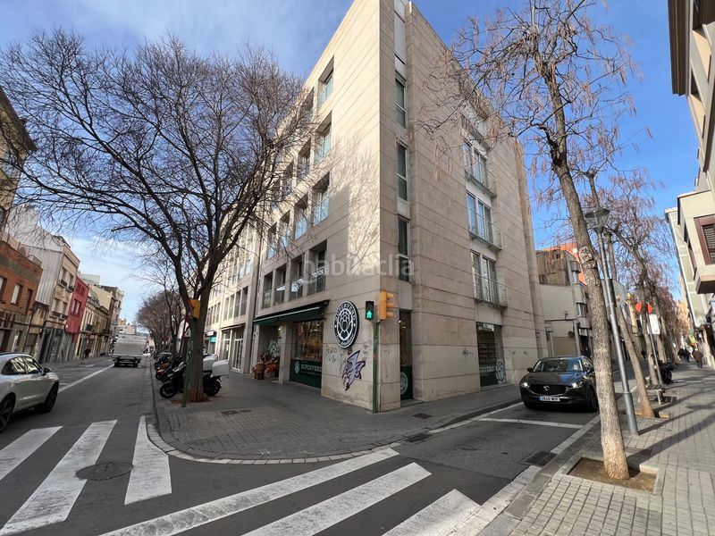 Foto 44c1721d-5ae6-4e2f-846e-f0776ee64816. Parking coche en carrer de calderón 32 plaça venda cotxe mitja/gran al super Centre. en Sabadell