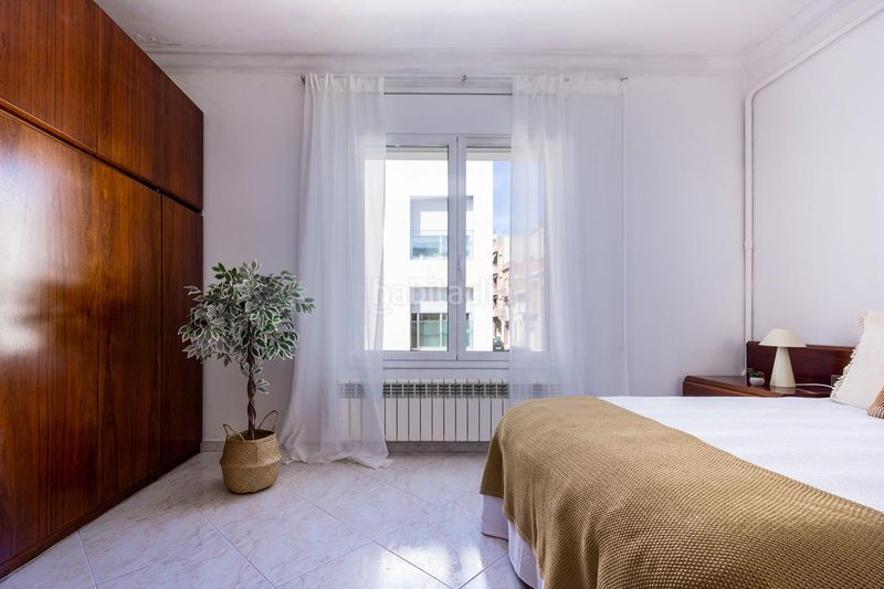 Foto 8ed17326-f62a-4801-8bfd-dca22dd7727b. Casa amb calefacció aparcament a Creu Alta Sabadell